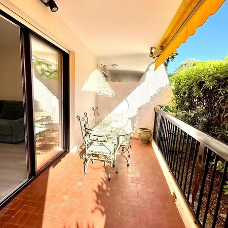Chemin Du Puy - For 2 People - Parking - Wifi -swimming Pool *